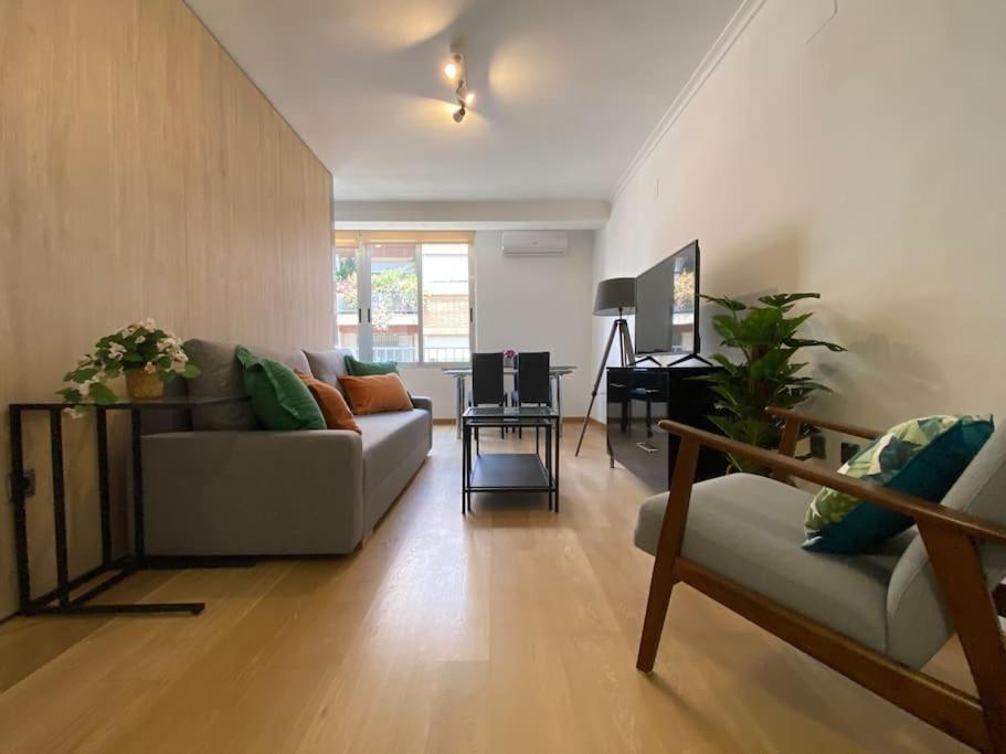 Executive Style Near Downtwon Appartement Valencia Buitenkant foto